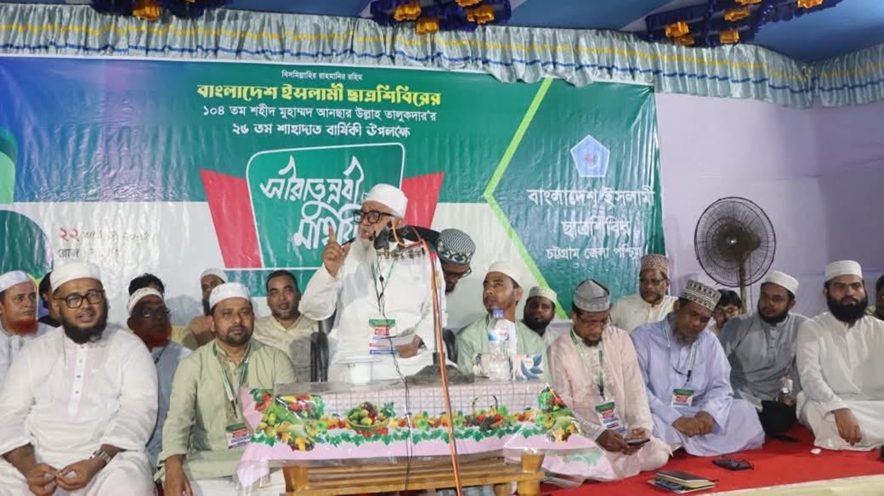 'তখন পুলিশ বলবে, বাপরে বাপ, চিটাগাংয়ের সিংহ পুরুষ এসেছে'